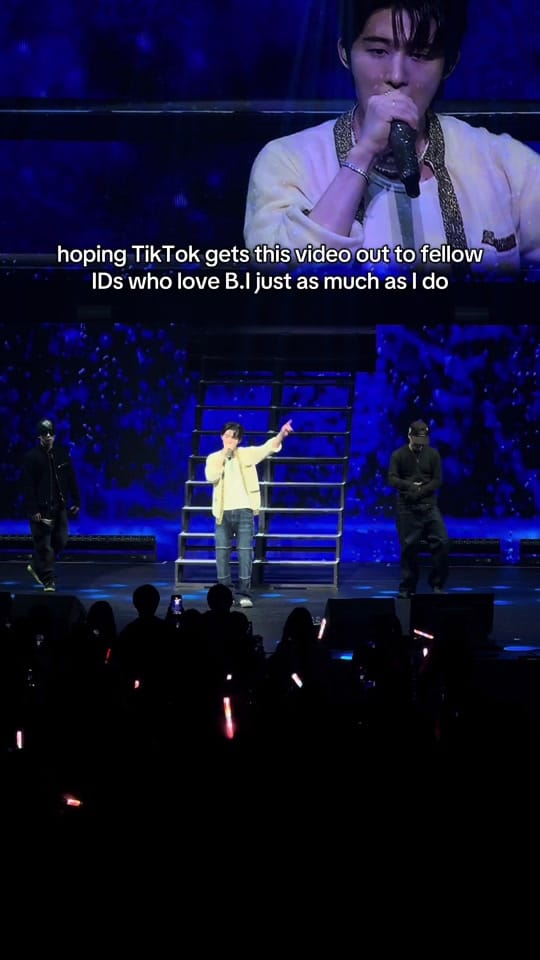 Post 7 by Delly Allen | 알렌 델리 on TikTok (video)