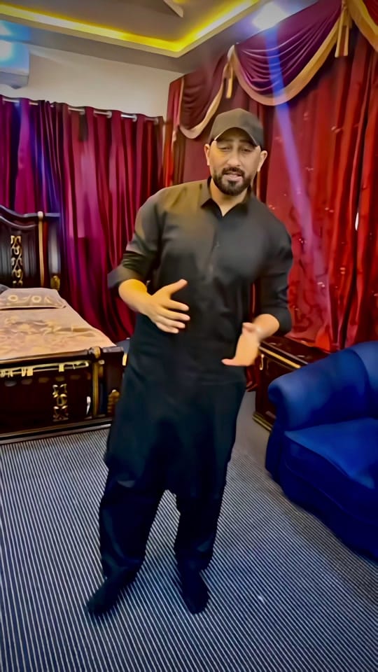 Post 7 by SKY STARS on TikTok (video)