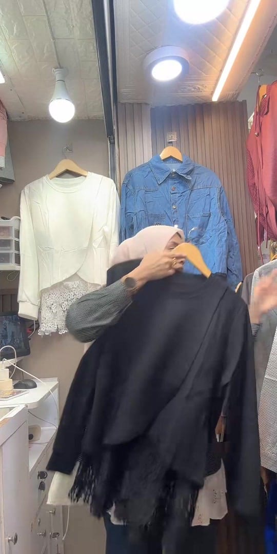 Post 6 by Indah Butterfly Style on TikTok (video)