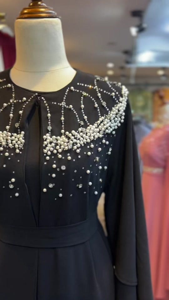 Post 10 by Sweetdil_fashion on TikTok (video)