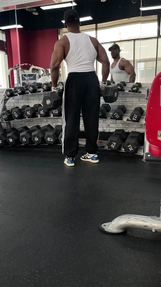 Post 4 by Bronilo on TikTok (video)