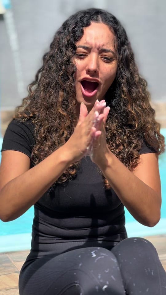 Post 1 by Bia 🎙️🫘 on TikTok (video)