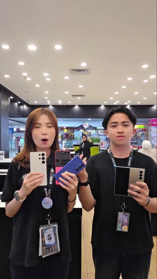 Post 3 by samsungblibli.pondokgede on TikTok (video)