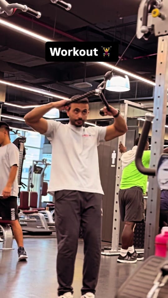 Post 4 by Mr_Al_Quooz on TikTok (video)