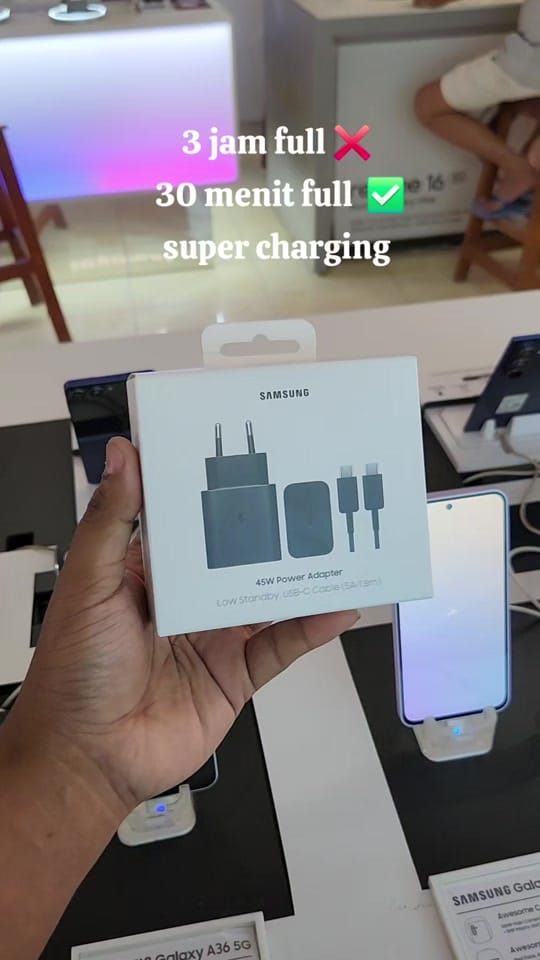 Post 7 by Samsung Store Sidareja on TikTok (video)