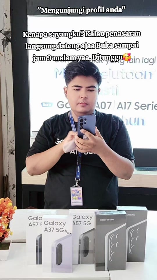 Post 10 by Samsung Store Sidareja on TikTok (video)
