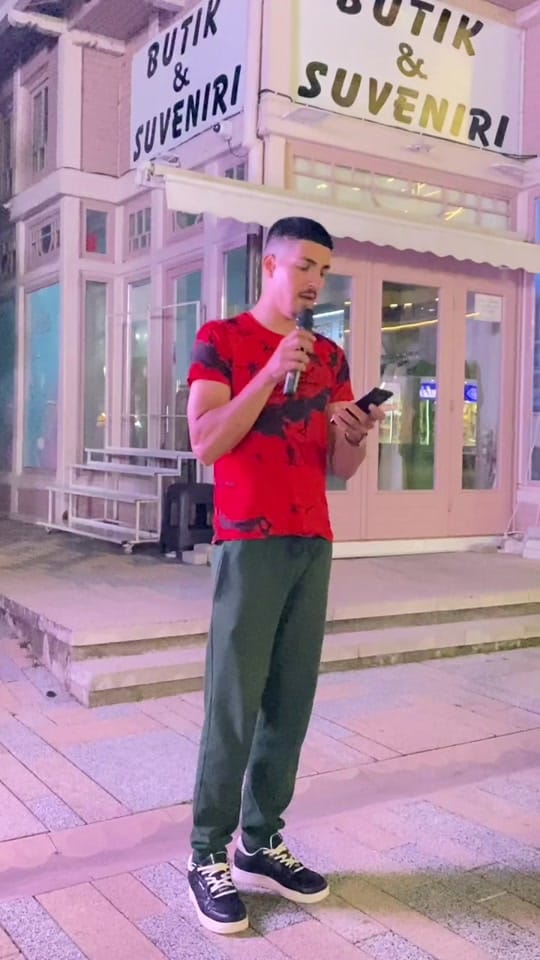 Post 9 by Saša Nikolić on TikTok (video)