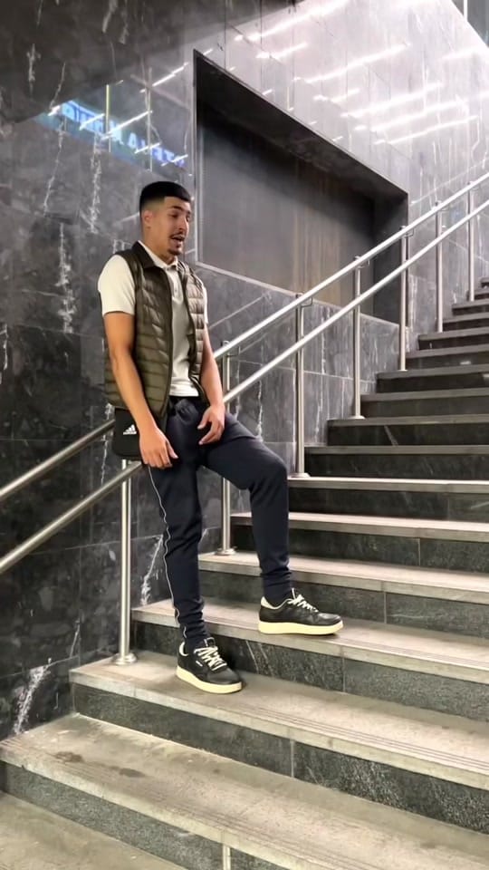 Post 5 by Saša Nikolić on TikTok (video)