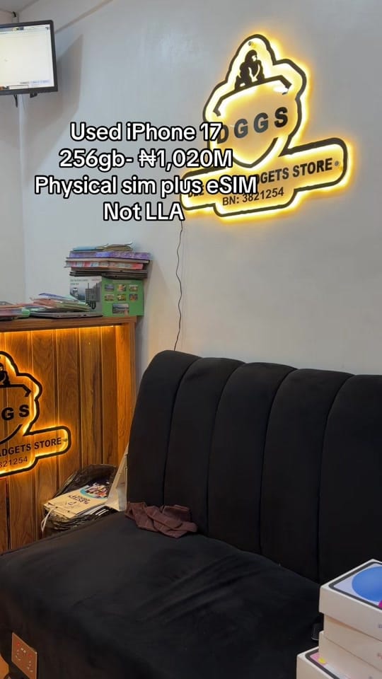 Post 3 by giant_gadget on TikTok (video)