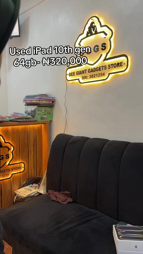 Post 5 by giant_gadget on TikTok (video)