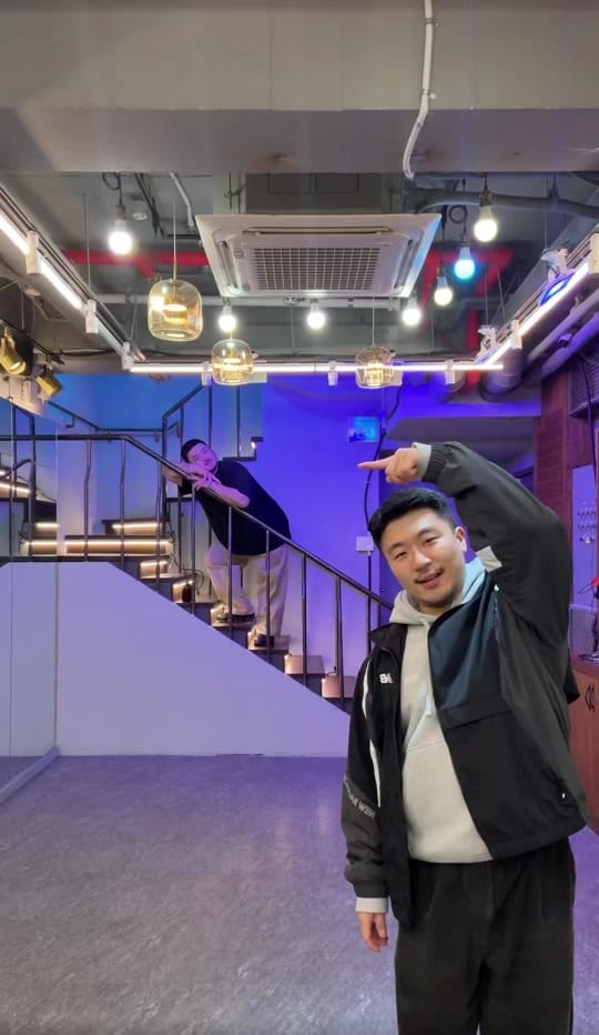 Post 4 by Jungjebbie on TikTok (video)