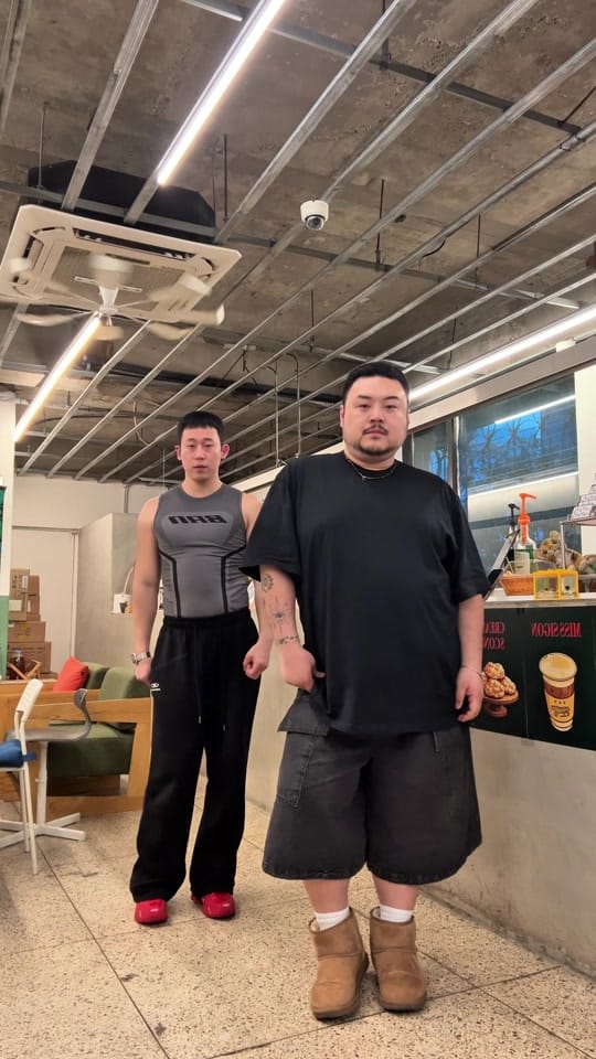 Post 5 by Jungjebbie on TikTok (video)