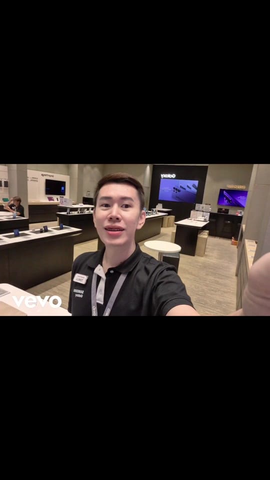 Post 1 by samsung_cenfescnx on TikTok (video)