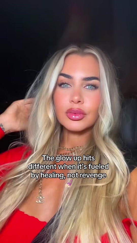 Post 9 by Agostina Fitness on TikTok (video)