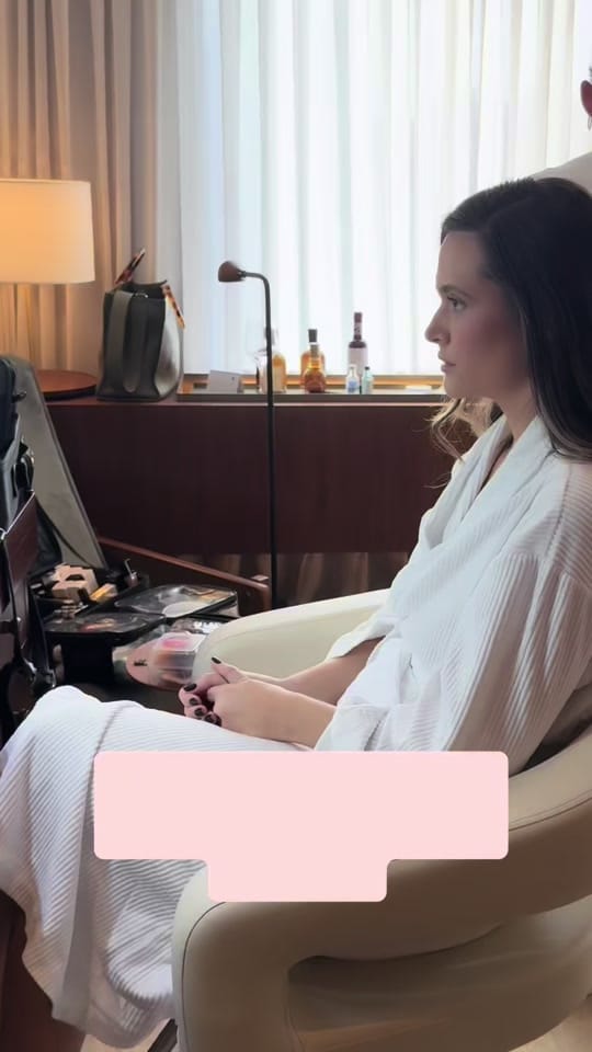 Post 2 by Juliana Paiva on TikTok (video)