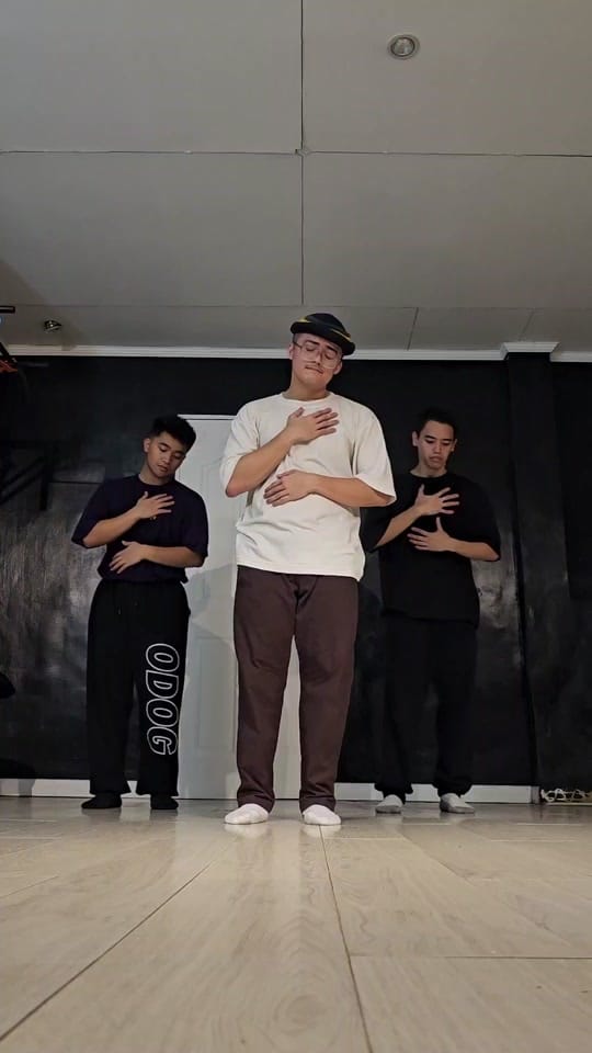 Post 10 by lespaulsanez@𝙈𝙑𝙈𝙀𝘼𝙉𝙏 on TikTok (video)