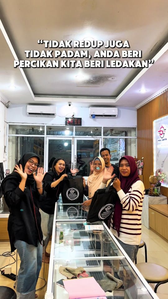 Post 8 by Laptop_premium_makassar on TikTok (video)