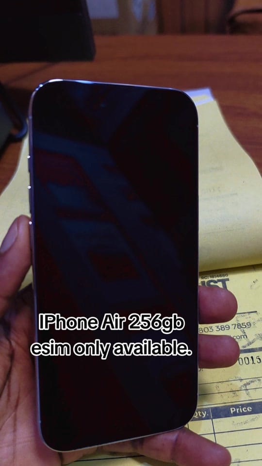Post 6 by Olimpia Phone store  on TikTok (video)