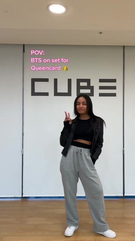 Post 8 by Naomi on TikTok (video)