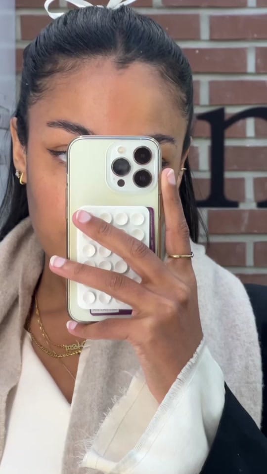 Post 5 by Naomi on TikTok (video)