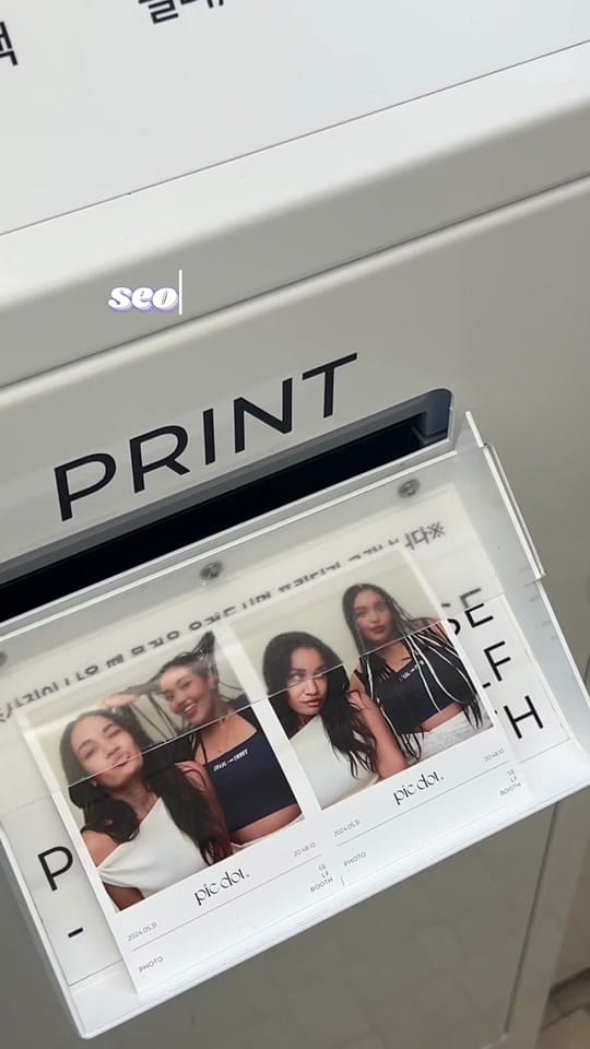 Post 3 by Naomi on TikTok (video)