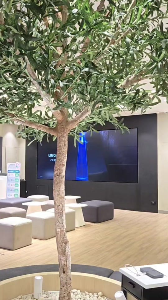 Post 4 by CentralWorld_Samsung on TikTok (video)