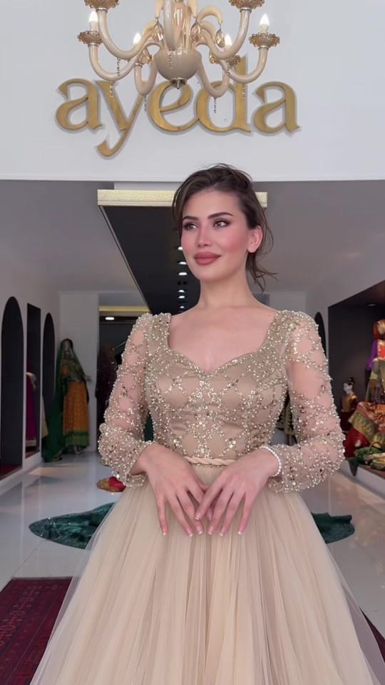 Post 6 by ayeda.shadab on TikTok (video)