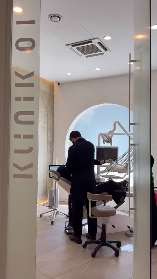Post 1 by Omer Ekiz on TikTok (video)