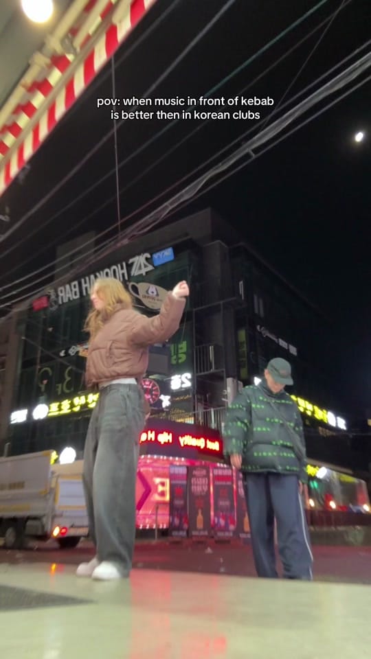 Post 8 by Kim Alina on TikTok (video)