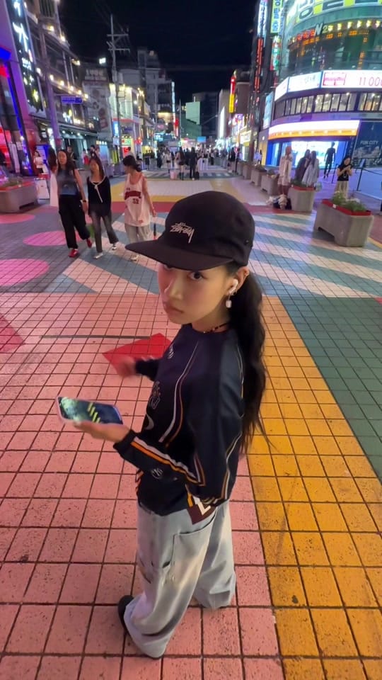 Post 1 by Kim Alina on TikTok (video)