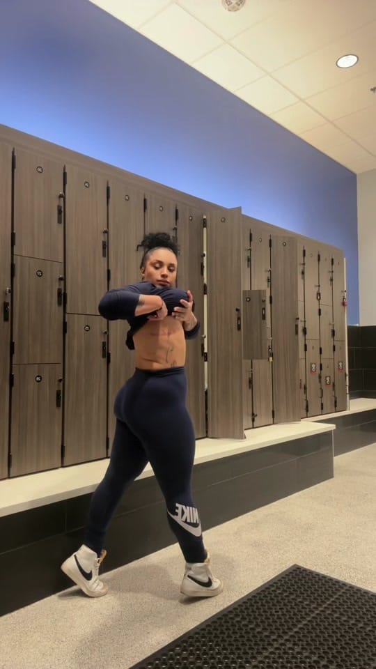 Post 3 by Kasandra Marie on TikTok (video)