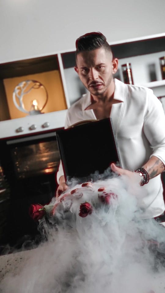 Post 8 by Chefsperxos on TikTok (video)