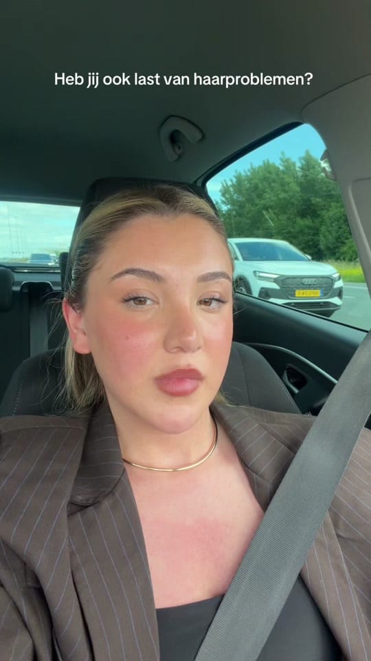 Post 5 by Clinic Mesohair on TikTok (video)