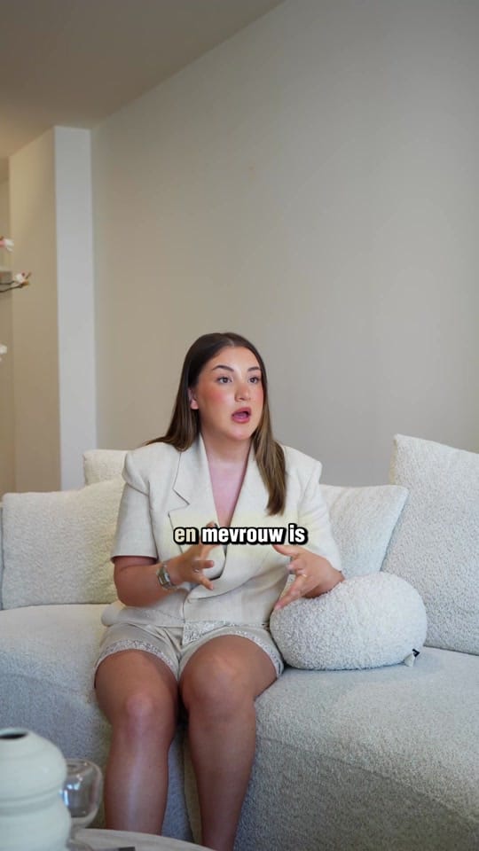 Post 8 by Clinic Mesohair on TikTok (video)