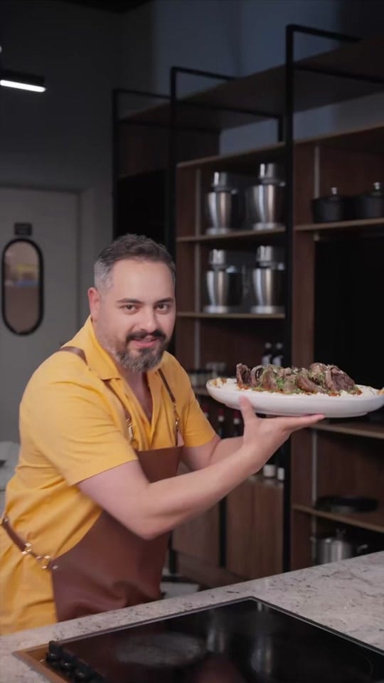 Post 7 by Amr Helmy on TikTok (video)