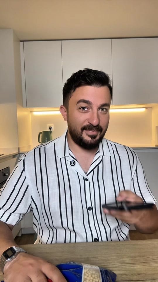 Post 10 by Taha on TikTok (video)