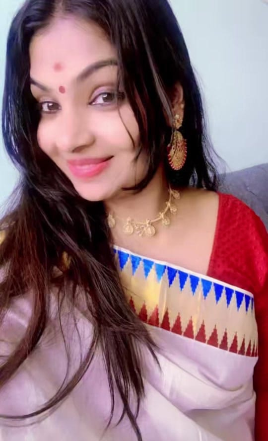 Post 1 by 𝓐𝓶𝓫𝓲𝓵𝓲 𝓝𝓪𝓲𝓻 on TikTok (video)