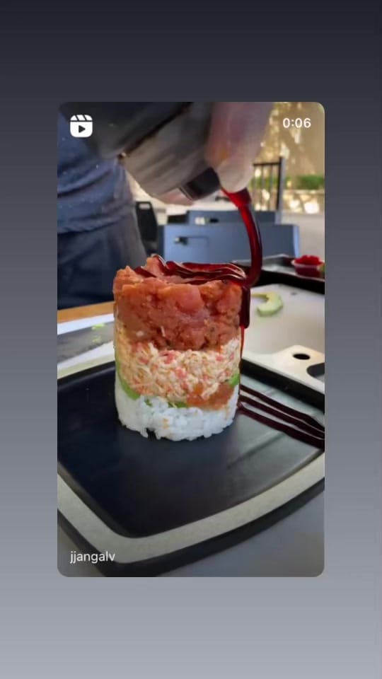 Post 6 by Dubai chefs on TikTok (video)