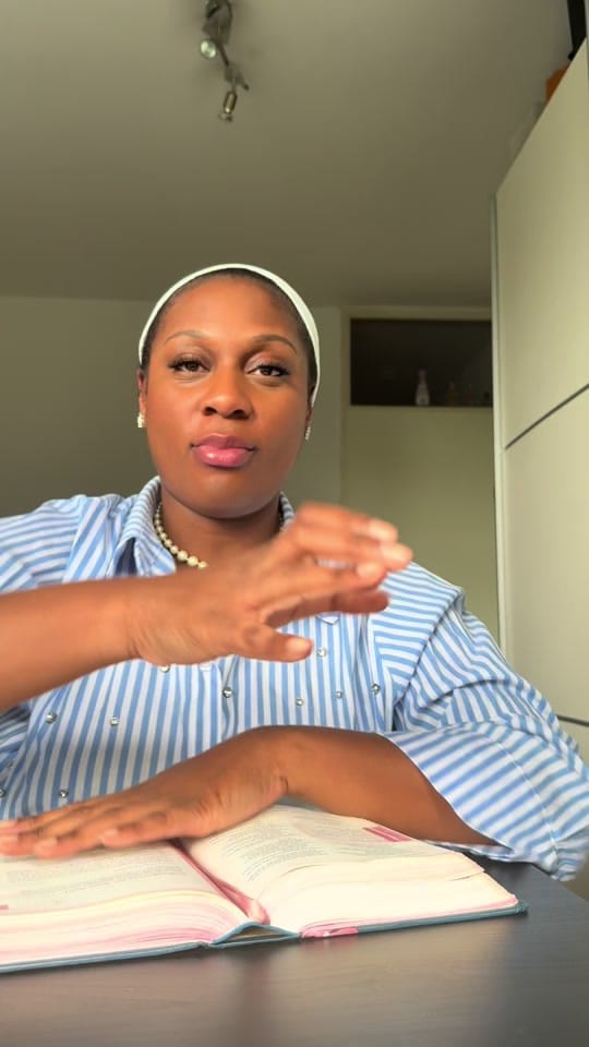 Post 6 by SandraAmanor on TikTok (video)