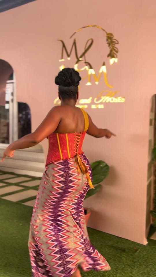 Post 10 by SandraAmanor on TikTok (video)