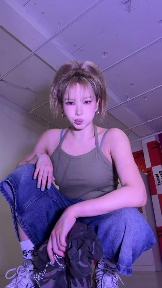 Post 6 by BUCKEY 벅키 on TikTok (video)