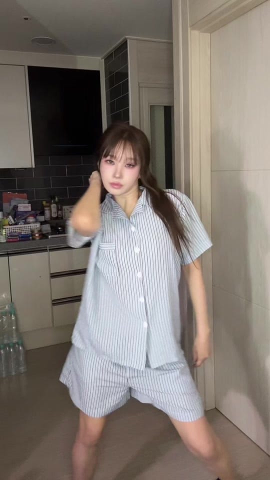Post 1 by BUCKEY 벅키 on TikTok (video)