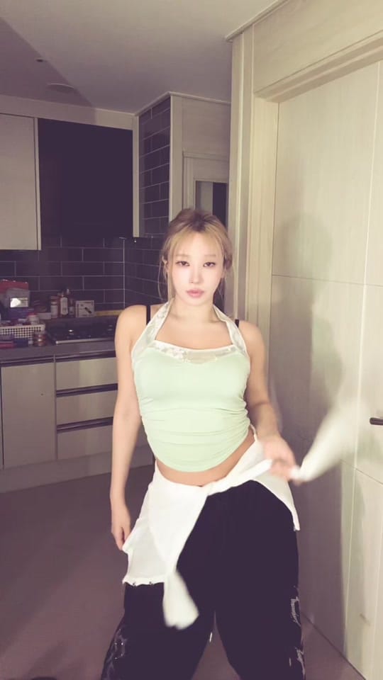 Post 4 by BUCKEY 벅키 on TikTok (video)