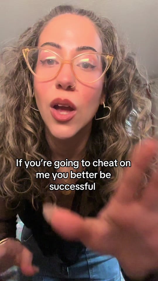 Post 8 by Samantha Santos on TikTok (video)