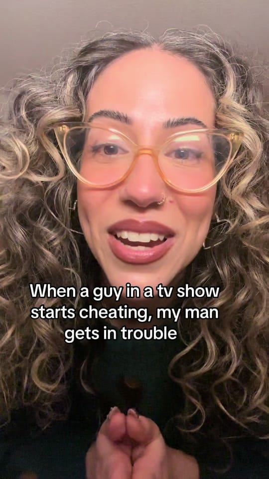 Post 1 by Samantha Santos on TikTok (video)