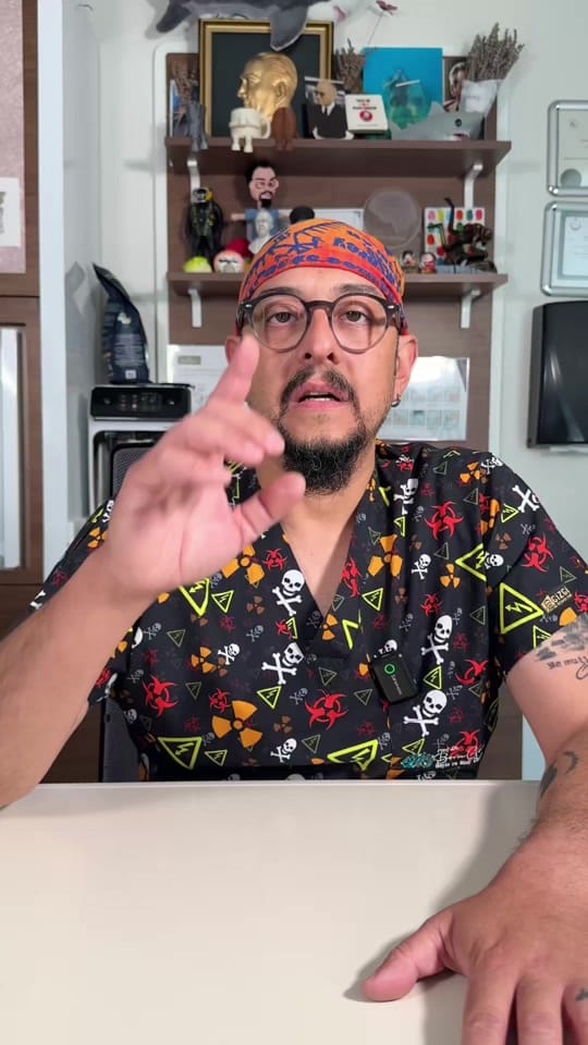 Post 3 by Prof. Dr.  Bora Gürer on TikTok (video)