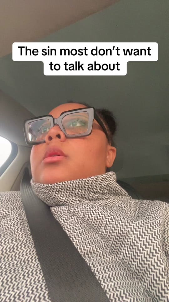 Post 7 by Ms. Iwin Wewin on TikTok (video)