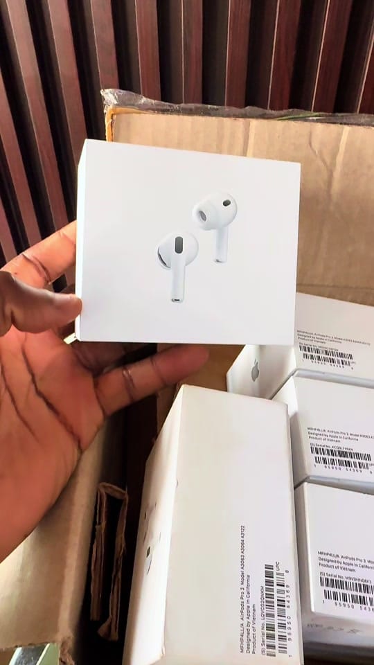 Post 8 by ejikanishopng(Gadgets Version) on TikTok (video)