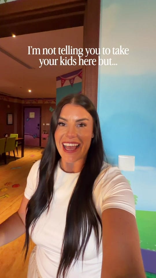 Post 6 by Poppy | Dubai Content Creator on TikTok (video)
