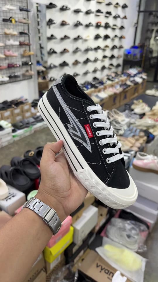 Post 2 by eternal.footwear on TikTok (video)